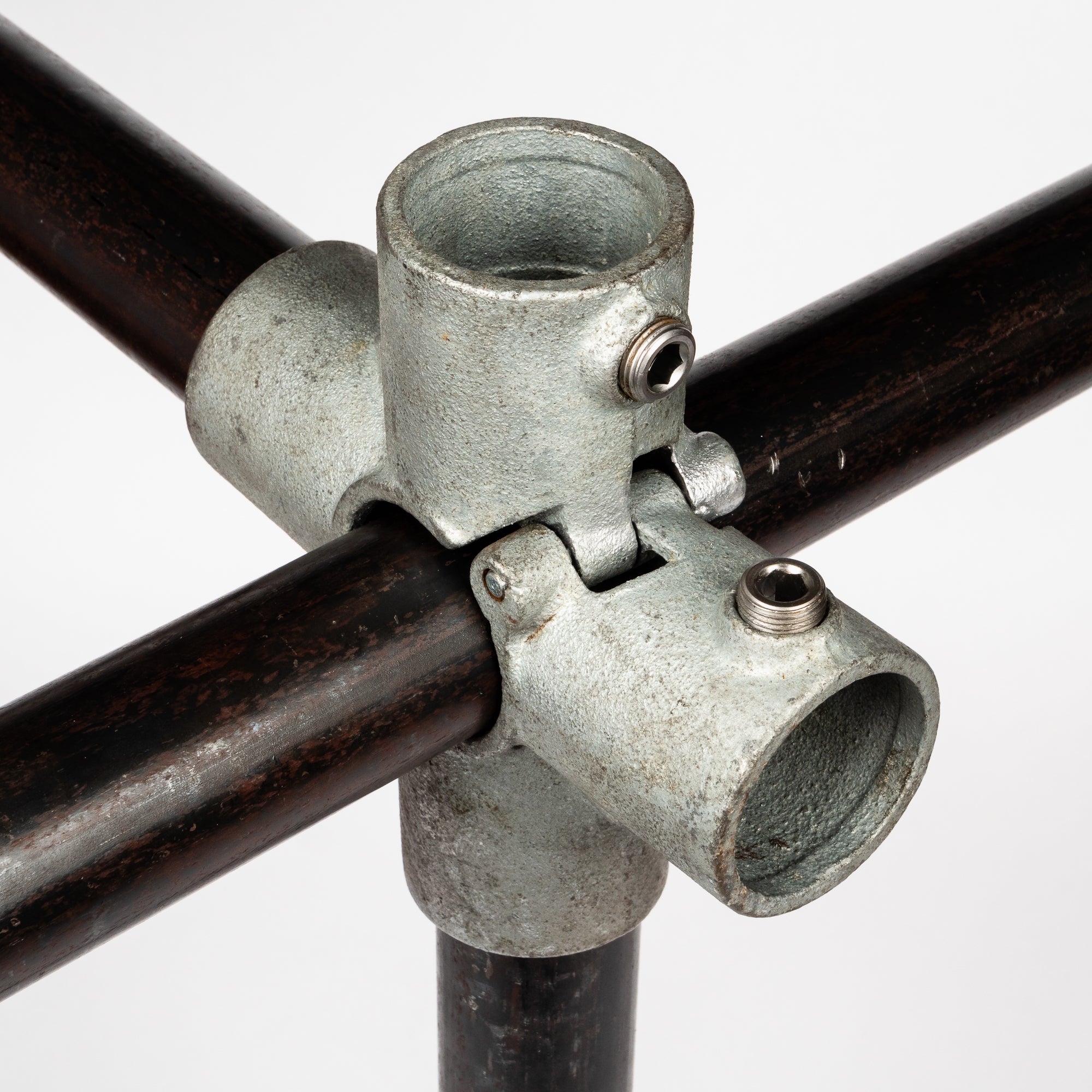 4-vejs split kryds - Clarrods Clamps CL158A | Erik Larsen & Søn | Clarrods | Foto 2