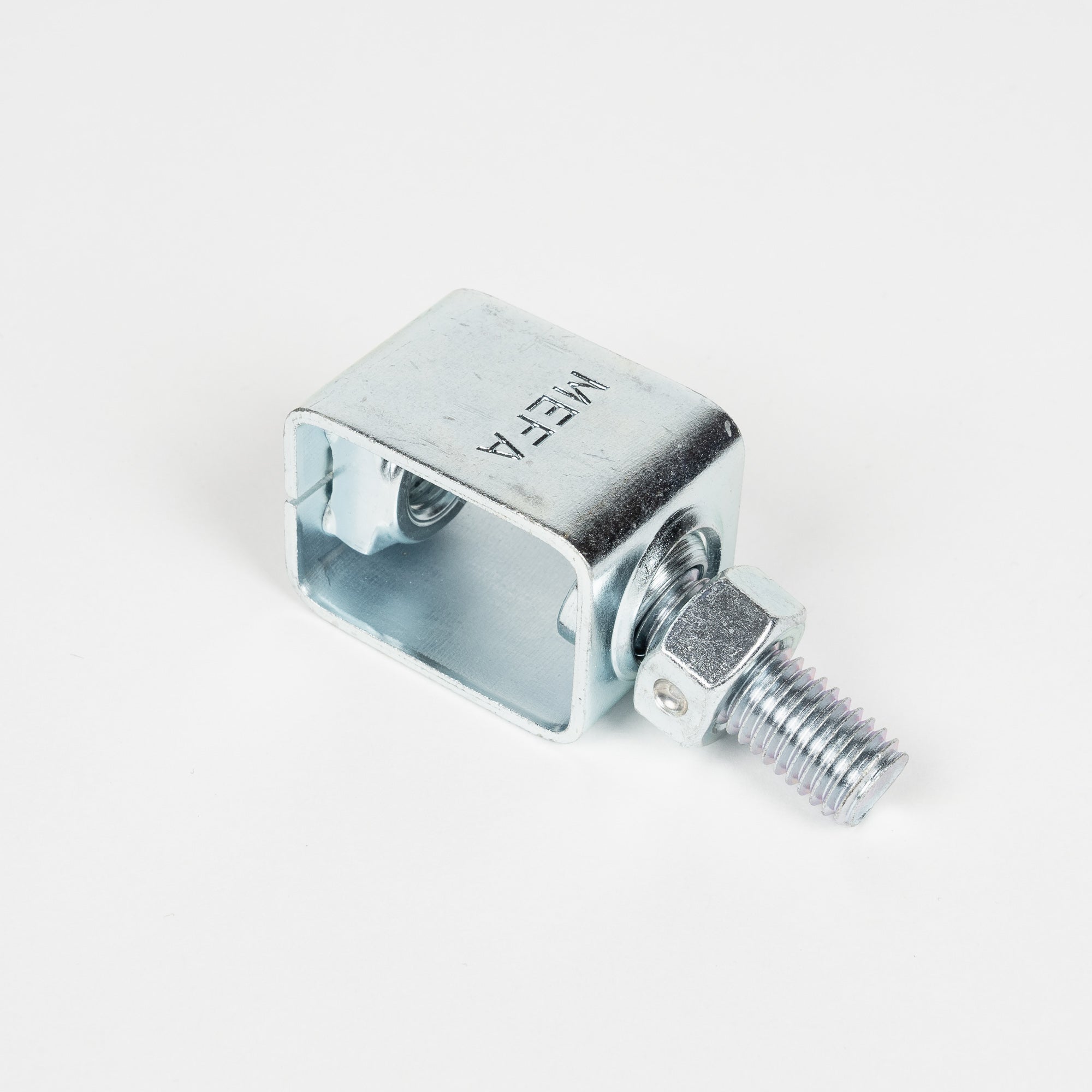 Justerbart pendulophæng | Erik Larsen & Søn | Beslag til rørbøjler | Foto 5