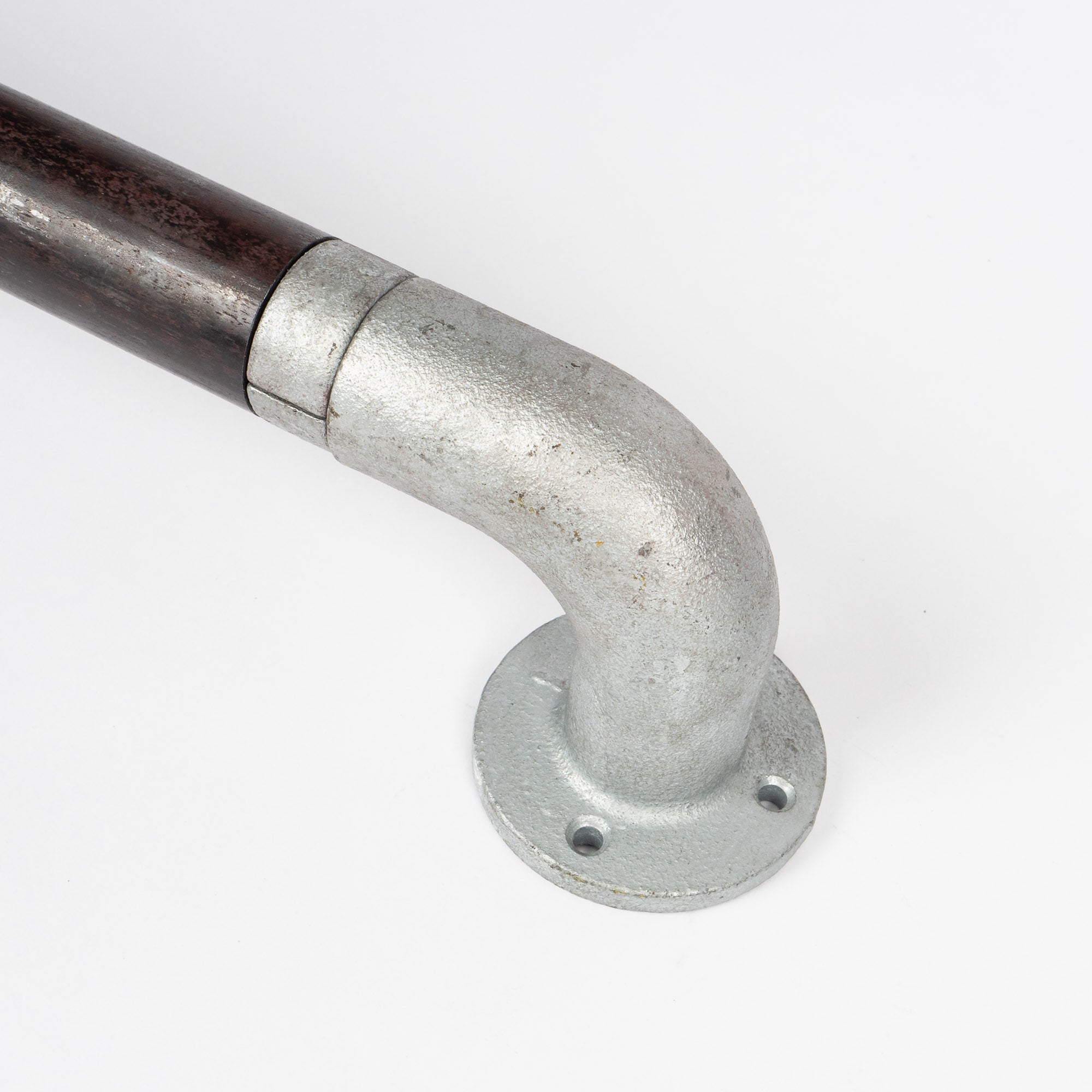 Vægflange med bøjning (90°) - Clarrods Clamps CLDDA2 | Erik Larsen & Søn | Clarrods | Foto 3