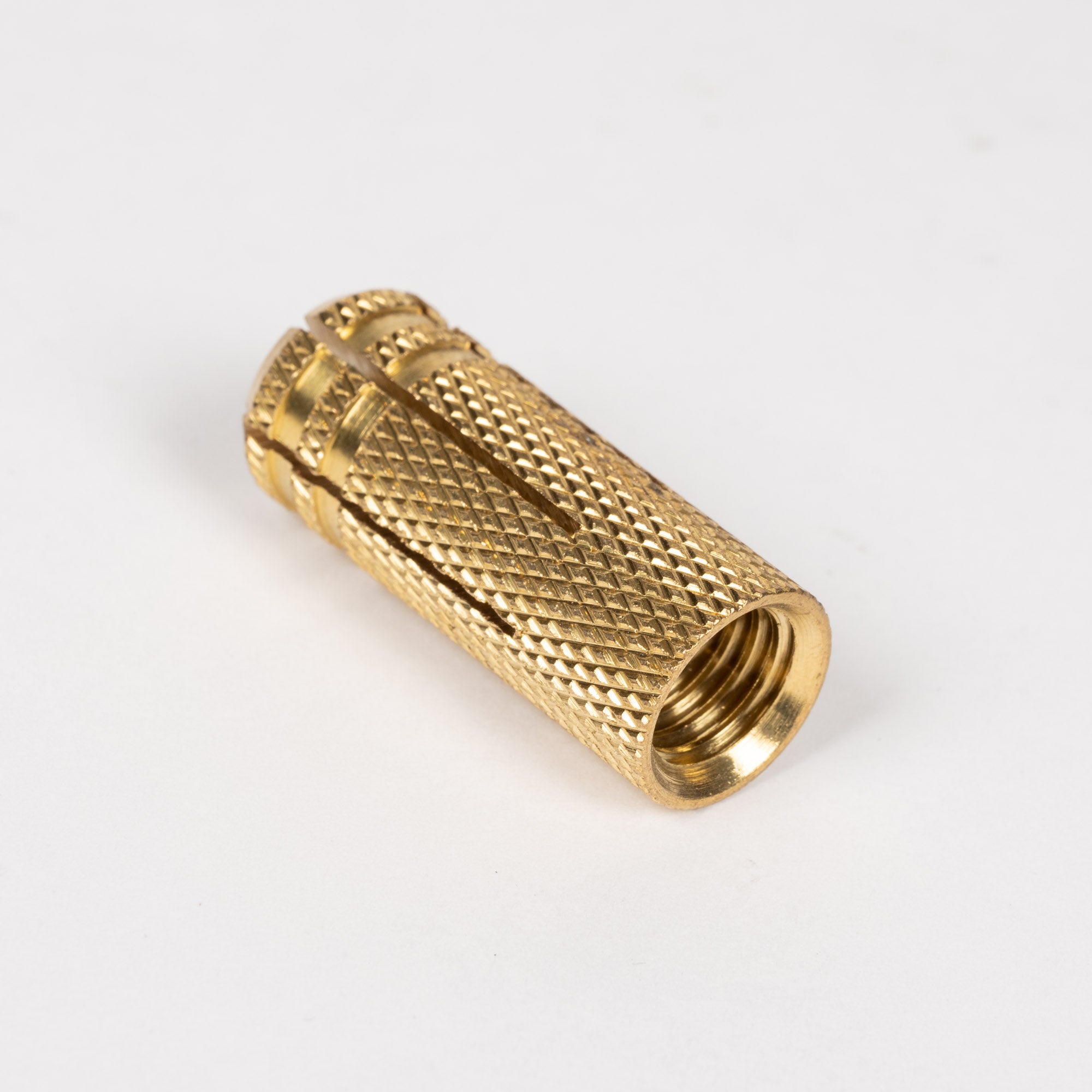 Messinganker | Erik Larsen & Søn | Bolte, møtrikker, skiver | Foto 2